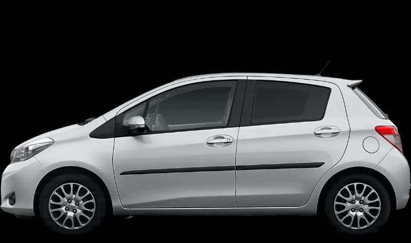 Toyota Yaris P13 2011–2018, profil lateral